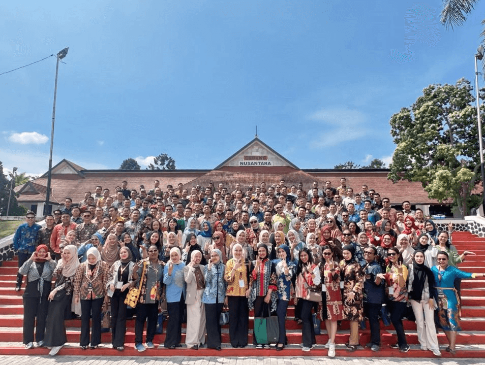 Ikatan Keluarga Alumni Pendidikan Tinggi Kepamongprajaan (IKA-IPDN)